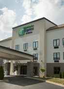 EXTERIOR_BUILDING Holiday Inn Express & Suites MADISON, an IHG Hotel