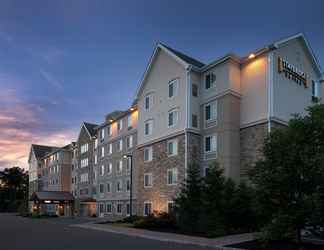 Exterior 2 Staybridge Suites NORTH BRUNSWICK, an IHG Hotel