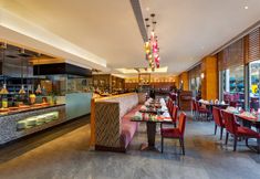 Restaurant 2 Crowne Plaza GURGAON by IHG, an IHG Hotel