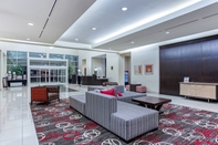 ล็อบบี้ Holiday Inn LOUISVILLE AIRPORT - FAIR/EXPO, an IHG Hotel