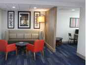 Common Space Holiday Inn Express & Suites ORLANDO SOUTH-DAVENPORT, an IHG Hotel