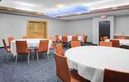 Functional Hall 4 Holiday Inn Express CHESTER, an IHG Hotel