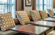 บาร์ คาเฟ่ และเลานจ์ 5 Staybridge Suites SACRAMENTO - FOLSOM, an IHG Hotel