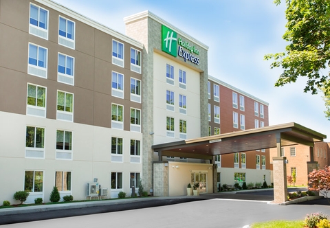 Exterior Holiday Inn Express CHELMSFORD, an IHG Hotel