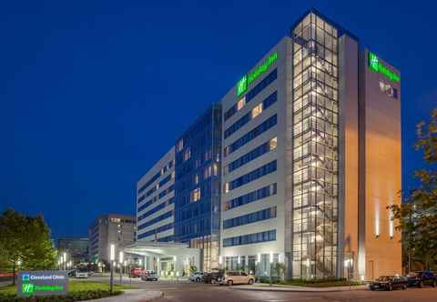 Bangunan Holiday Inn CLEVELAND CLINIC, an IHG Hotel