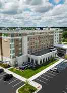 VIEW_ATTRACTIONS Holiday Inn & Suites FARMINGTON HILLS - DETROIT NW, an IHG Hotel