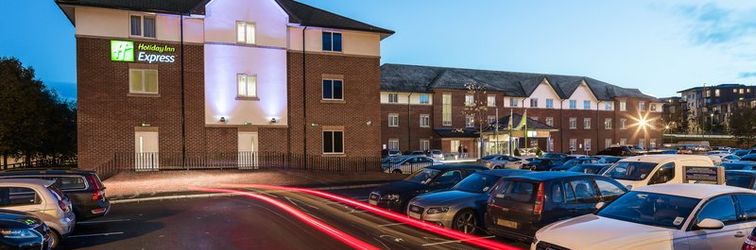 Others Holiday Inn Express LONDON GATWICK - CRAWLEY by IHG, an IHG Hotel