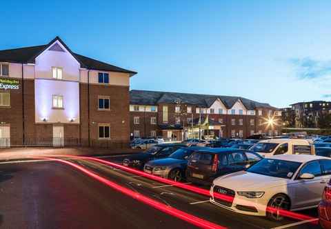 Others Holiday Inn Express LONDON GATWICK - CRAWLEY, an IHG Hotel