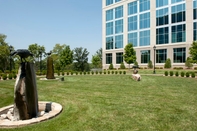 Common Space Staybridge Suites CHARLOTTE BALLANTYNE, an IHG Hotel