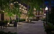 Bangunan 7 Crowne Plaza LOUISVILLE AIRPORT EXPO CTR, an IHG Hotel