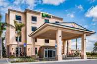 Exterior Holiday Inn Express & Suites BOYNTON BEACH WEST, an IHG Hotel