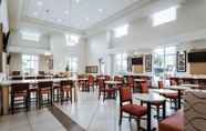 Restaurant 3 Holiday Inn Express & Suites BOYNTON BEACH WEST, an IHG Hotel