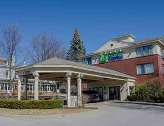 Exterior 2 Holiday Inn Express SOUTH BURLINGTON, an IHG Hotel