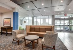 Lobby 7 Holiday Inn Express & Suites DALLAS NORTH - ADDISON by IHG, an IHG Hotel