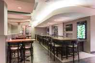 Bar, Cafe and Lounge Holiday Inn TEXARKANA ARKANSAS CONV CTR, an IHG Hotel