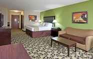 ห้องนอน 6 Holiday Inn Express TROUTVILLE - ROANOKE NORTH, an IHG Hotel