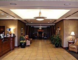 Lobby 2 Holiday Inn Express & Suites HAGERSTOWN, an IHG Hotel