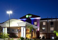 Exterior 2 Holiday Inn Express & Suites SPRING HILL by IHG, an IHG Hotel