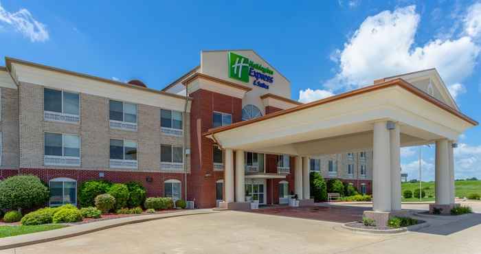 Exterior Holiday Inn Express & Suites VANDALIA, an IHG Hotel