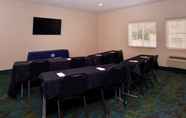 Functional Hall 6 Candlewood Suites BLOOMINGTON-NORMAL