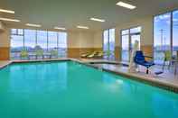 Swimming Pool Holiday Inn Express & Suites AMERICAN FORK- NORTH PROVO, an IHG Hotel