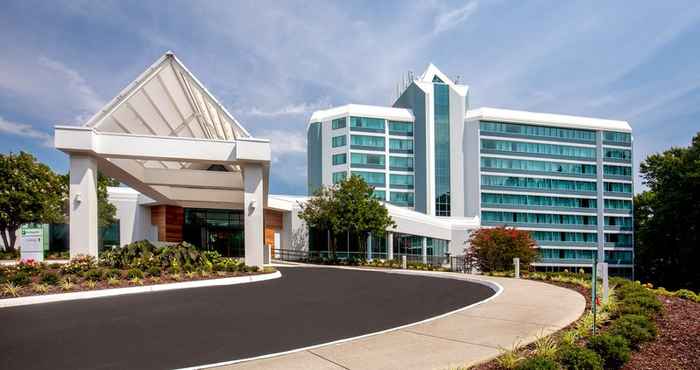 Exterior Holiday Inn NEWPORT NEWS - HAMPTON, an IHG Hotel