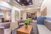 Lobi Holiday Inn Express & Suites EAU CLAIRE NORTH, an IHG Hotel