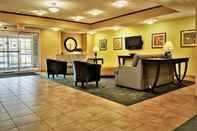 Lobby Candlewood Suites MACON