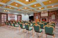 ห้องประชุม Holiday Inn Resort THE LODGE AT BIG BEAR LAKE, an IHG Hotel