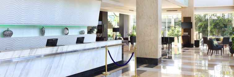Lobby Holiday Inn BANDUNG PASTEUR, an IHG Hotel