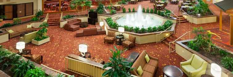 Lobby Holiday Inn CINCINNATI AIRPORT, an IHG Hotel