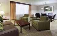 Ruang untuk Umum 3 Holiday Inn CINCINNATI AIRPORT, an IHG Hotel