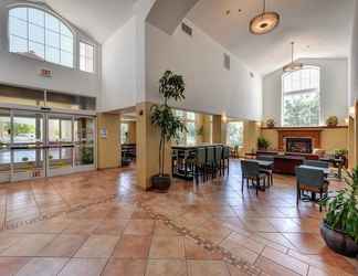 Lobby 2 Holiday Inn Express & Suites MANTECA CITY CENTER, an IHG Hotel