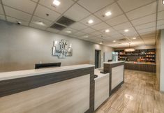 Lobby 3 Holiday Inn TACOMA MALL by IHG, an IHG Hotel