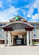 EXTERIOR_BUILDING Holiday Inn Express Hotel & Suites Grand Forks, an IHG Hotel