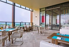 Restaurant 7 Holiday Inn Resort VANA NAVA HUA HIN by IHG, an IHG Hotel