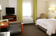 Others 6 Candlewood Suites HARRISONBURG