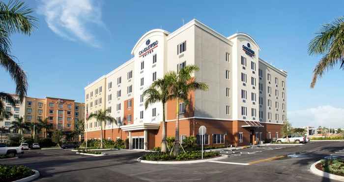 Bangunan Candlewood Suites MIAMI EXEC AIRPORT - KENDALL