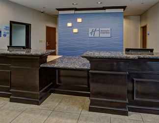 Lobi 2 Holiday Inn Express & Suites COOKEVILLE, an IHG Hotel