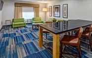 Common Space 4 Holiday Inn Express & Suites COOKEVILLE, an IHG Hotel