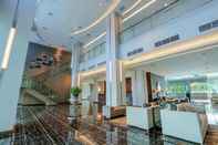 Lobi Holiday Inn Express JAKARTA INTERNATIONAL EXPO, an IHG Hotel