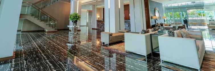 Lobi Holiday Inn Express JAKARTA INTERNATIONAL EXPO, an IHG Hotel