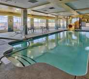 สระว่ายน้ำ 5 Holiday Inn & Suites ALBUQUERQUE-NORTH I-25, an IHG Hotel