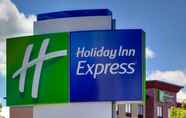 ภายนอกอาคาร 4 Holiday Inn Express & Suites MEDFORD, an IHG Hotel