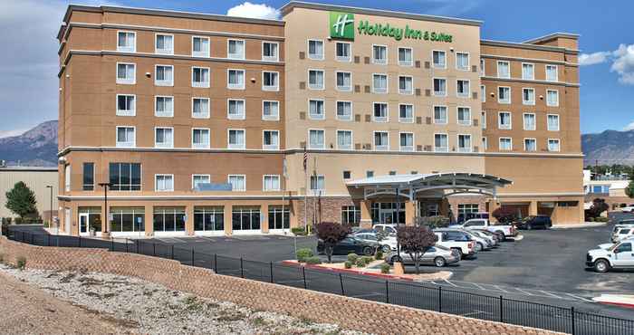 Exterior Holiday Inn & Suites ALBUQUERQUE-NORTH I-25, an IHG Hotel