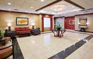 Lobby 4 Holiday Inn YOUNGSTOWN-SOUTH (BOARDMAN), an IHG Hotel