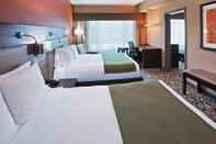 Bedroom Holiday Inn Express & Suites NORTH DALLAS AT PRESTON, an IHG Hotel