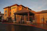 Bangunan Holiday Inn Express & Suites EL DORADO HILLS, an IHG Hotel