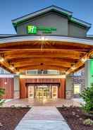 EXTERIOR_BUILDING Holiday Inn & Suites BELLINGHAM, an IHG Hotel