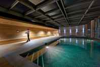 Swimming Pool InterContinental Hotels MELBOURNE, an IHG Hotel